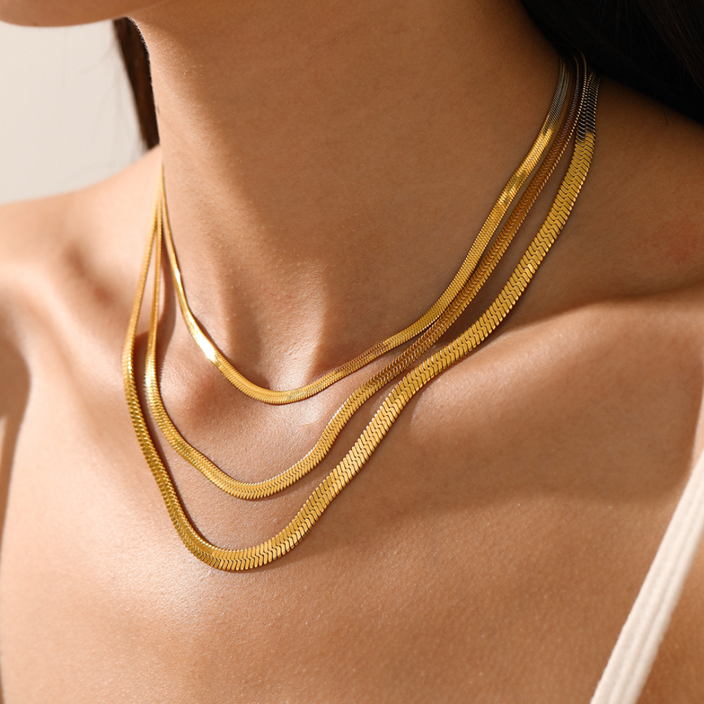 Women’s Snake Chain Necklace – Kendall Herringbone Design