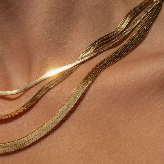 Women’s Snake Chain Necklace – Kendall Herringbone Design